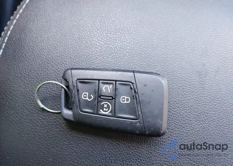 2021 Volkswagen Atlas 3.6L V6 Se W/Technology z USA, uszkodzony, nr VIN 1V2HR2CA3MC531995